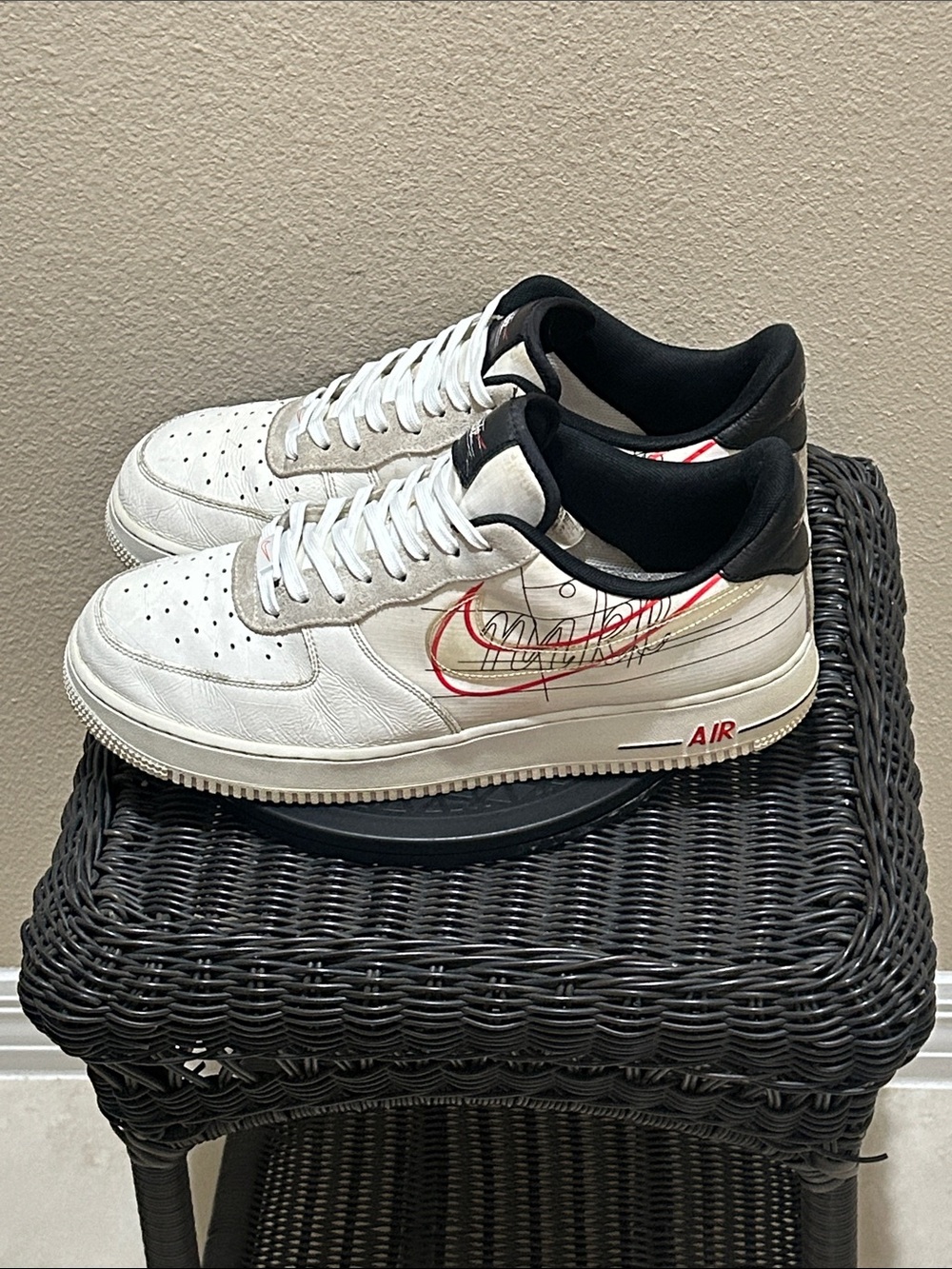 Size 11.5 Nike Air Force 1 Low Script Swoosh Pack CF9257-100